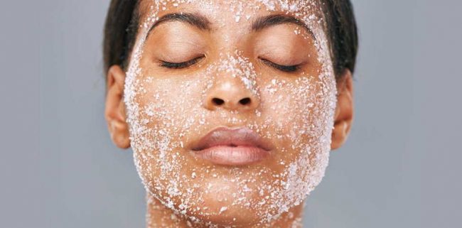salt_scrub_massage_1 renew the face